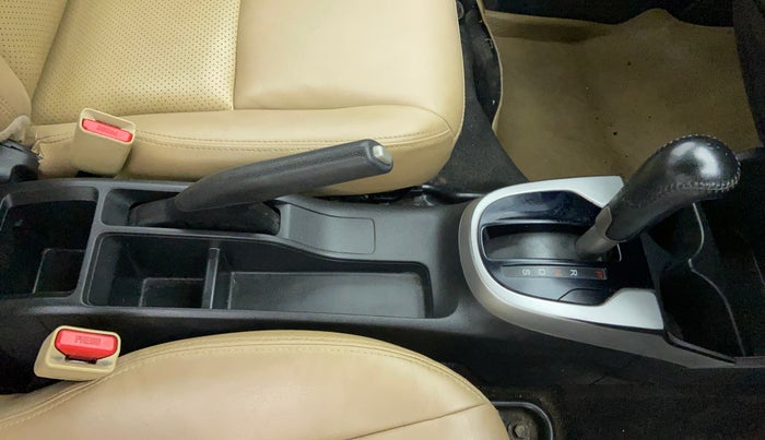 2015 Honda Jazz 1.2L I-VTEC V AT, Petrol, Automatic, 53,282 km, Gear Lever