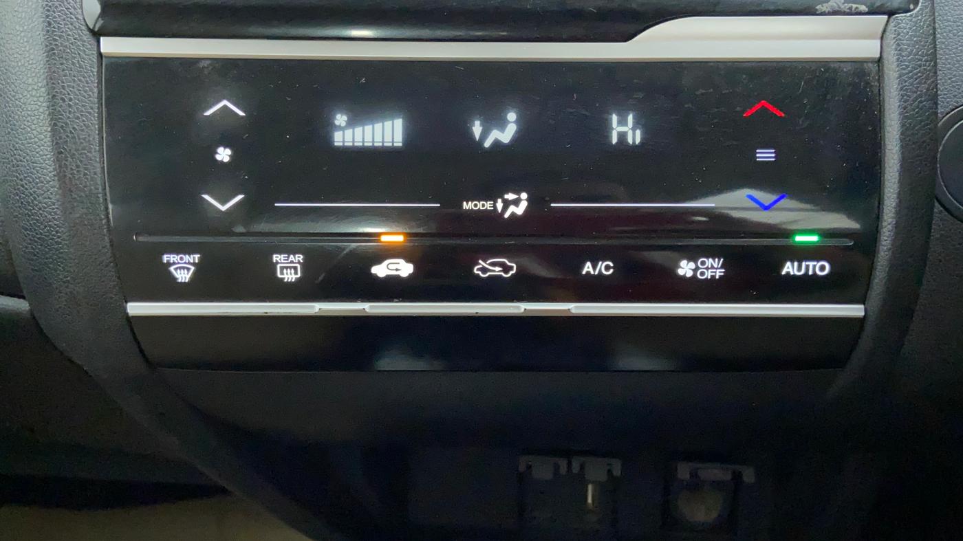 2015 Honda Jazz 1.2L I-VTEC V AT, Petrol, Automatic, 53,282 km, Automatic Climate Control