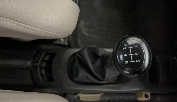 2014 Maruti Wagon R 1.0 LXI, Petrol, Manual, 58,492 km, Gear Lever