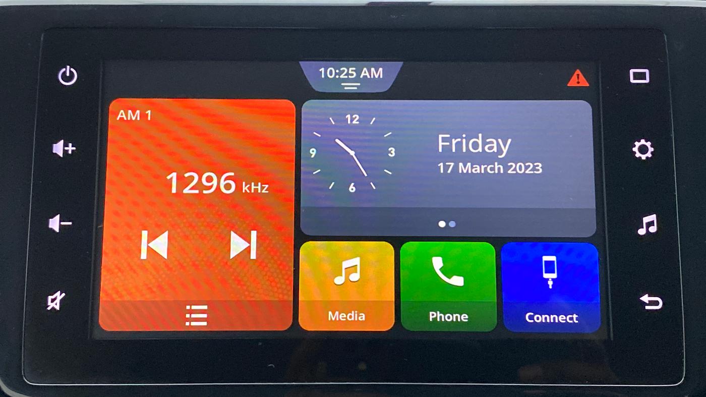 2019 Maruti Baleno ZETA PETROL 1.2, Petrol, Manual, 25,468 km, Infotainment System