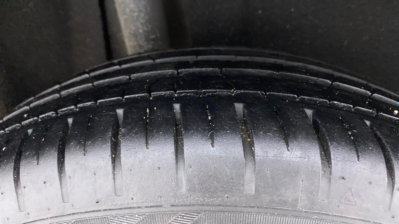 2019 Maruti Baleno ZETA PETROL 1.2, Petrol, Manual, 25,468 km, Right Rear Tyre Tread