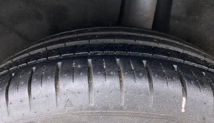2019 Maruti Baleno ZETA PETROL 1.2, Petrol, Manual, 25,468 km, Left Rear Tyre Tread
