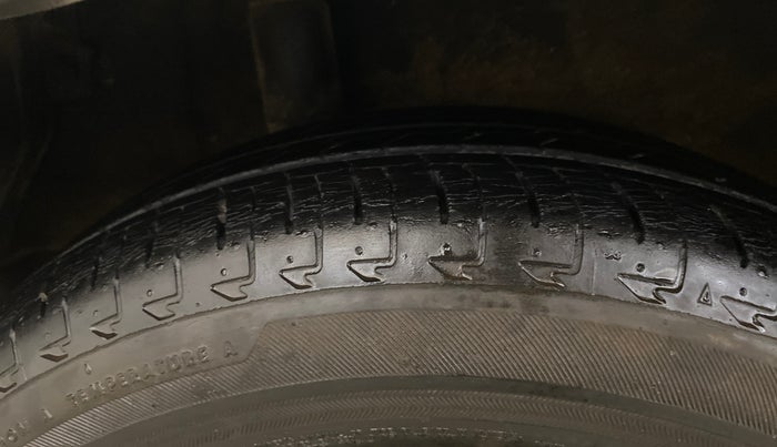 2020 Maruti IGNIS ALPHA 1.2 AMT, Petrol, Automatic, 27,784 km, Right Rear Tyre Tread