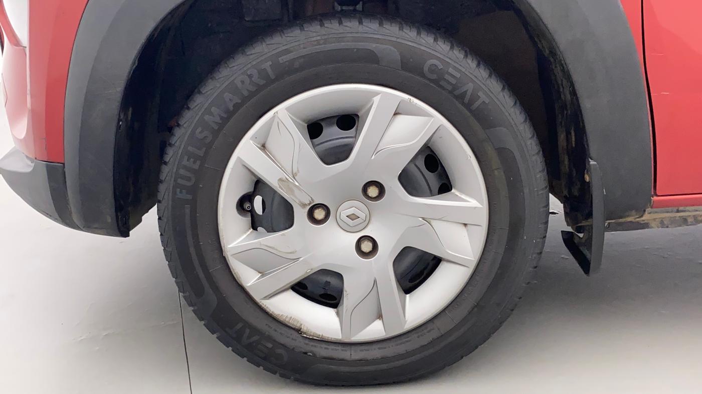 2021 Renault Kwid RXT 1.0 (O), Petrol, Manual, 37,048 km, Left Front Wheel