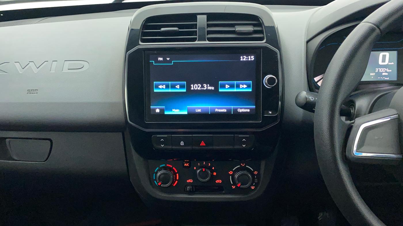 2021 Renault Kwid RXT 1.0 (O), Petrol, Manual, 37,048 km, Air Conditioner