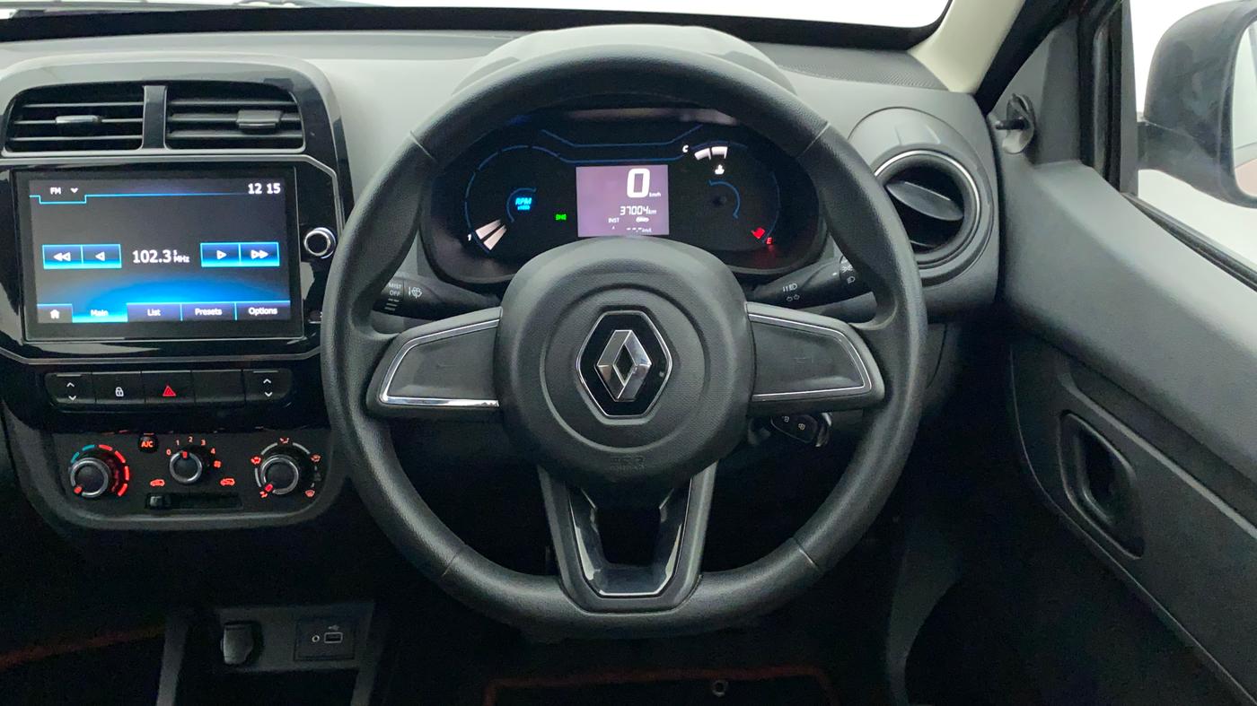2021 Renault Kwid RXT 1.0 (O), Petrol, Manual, 37,048 km, Steering Wheel Close Up