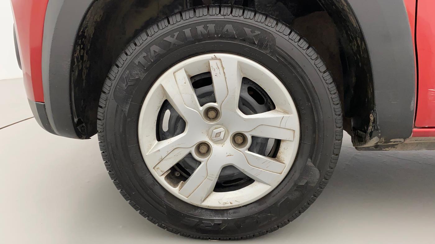 2015 Renault Kwid RXT 0.8, Petrol, Manual, 55,790 km, Left Front Wheel