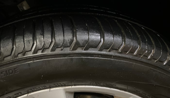 2022 Skoda SLAVIA AMBITION 1.0L TSI AT, Petrol, Automatic, 81,928 km, Left Front Tyre Tread