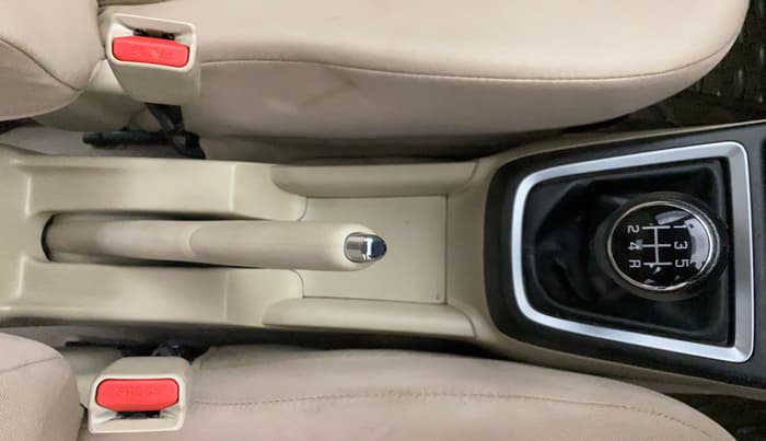 2019 Maruti Dzire ZXI, Petrol, Manual, 43,145 km, Gear Lever