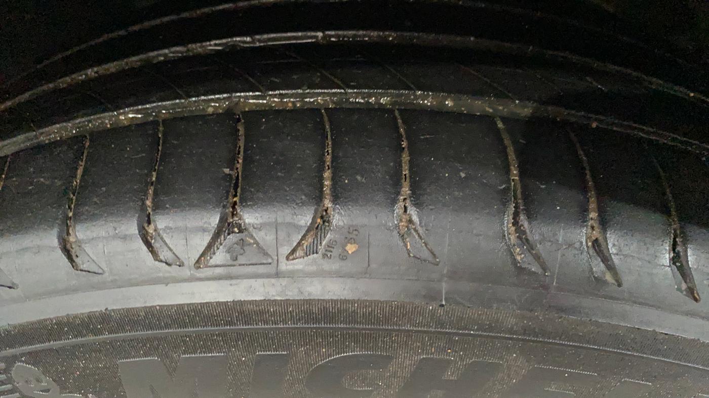 2020 Maruti S Cross ZETA 1.5, Petrol, Manual, 1,07,423 km, Right Front Tyre Tread