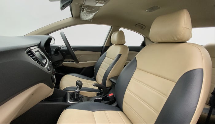 2017 Hyundai Verna 1.6 EX CRDI, Diesel, Manual, 66,535 km, Right Side Front Door Cabin