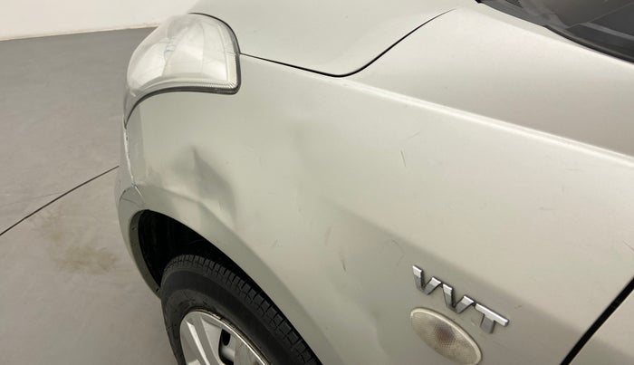 2016 Maruti Swift LXI (O), Petrol, Manual, 30,150 km, Left fender - Slightly dented