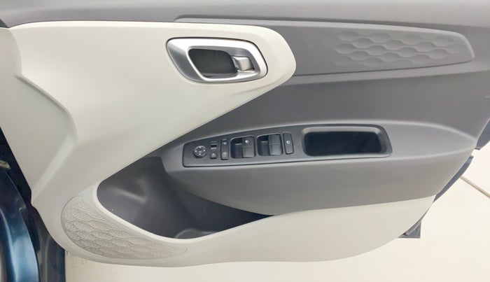 2020 Hyundai GRAND I10 NIOS SPORTZ AMT 1.2 KAPPA VTVT, Petrol, Automatic, 40,870 km, Driver Side Door Panels Control