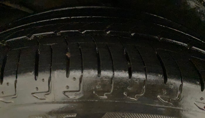 2021 Honda City 1.5L I-VTEC VX CVT, Petrol, Automatic, 13,784 km, Right Rear Tyre Tread