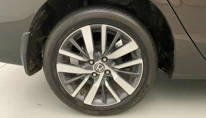 2021 Honda City 1.5L I-VTEC VX CVT, Petrol, Automatic, 13,784 km, Right Rear Wheel