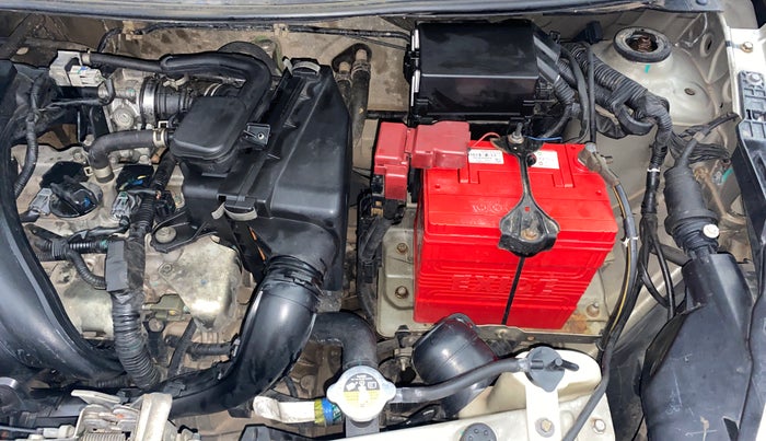 2014 Datsun Go T, Petrol, Manual, 1,17,633 km, Engine View - Left