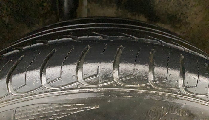 2020 Ford Ecosport TITANIUM 1.5L THUNDER EDTION PETROL, Petrol, Manual, 24,532 km, Right Rear Tyre Tread