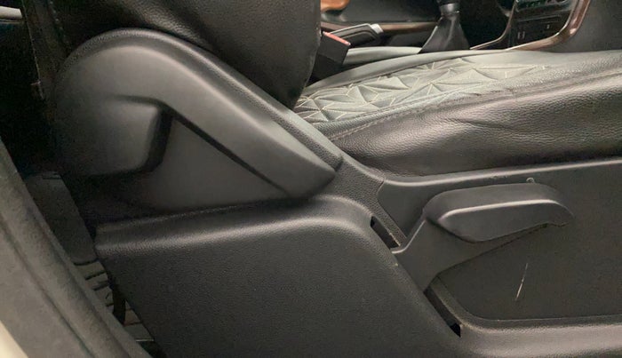 2020 Ford Ecosport TITANIUM 1.5L THUNDER EDTION PETROL, Petrol, Manual, 24,532 km, Driver Side Adjustment Panel