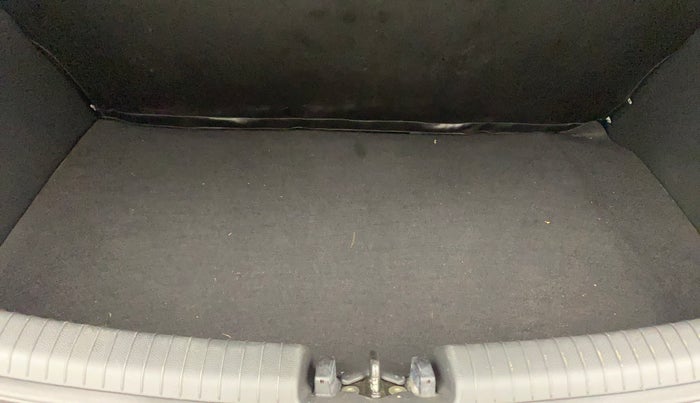 2019 Hyundai Grand i10 SPORTZ 1.2 KAPPA VTVT, Petrol, Manual, 27,503 km, Boot Inside