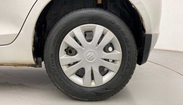 2013 Maruti Swift VXI, Petrol, Manual, 95,036 km, Left Rear Wheel