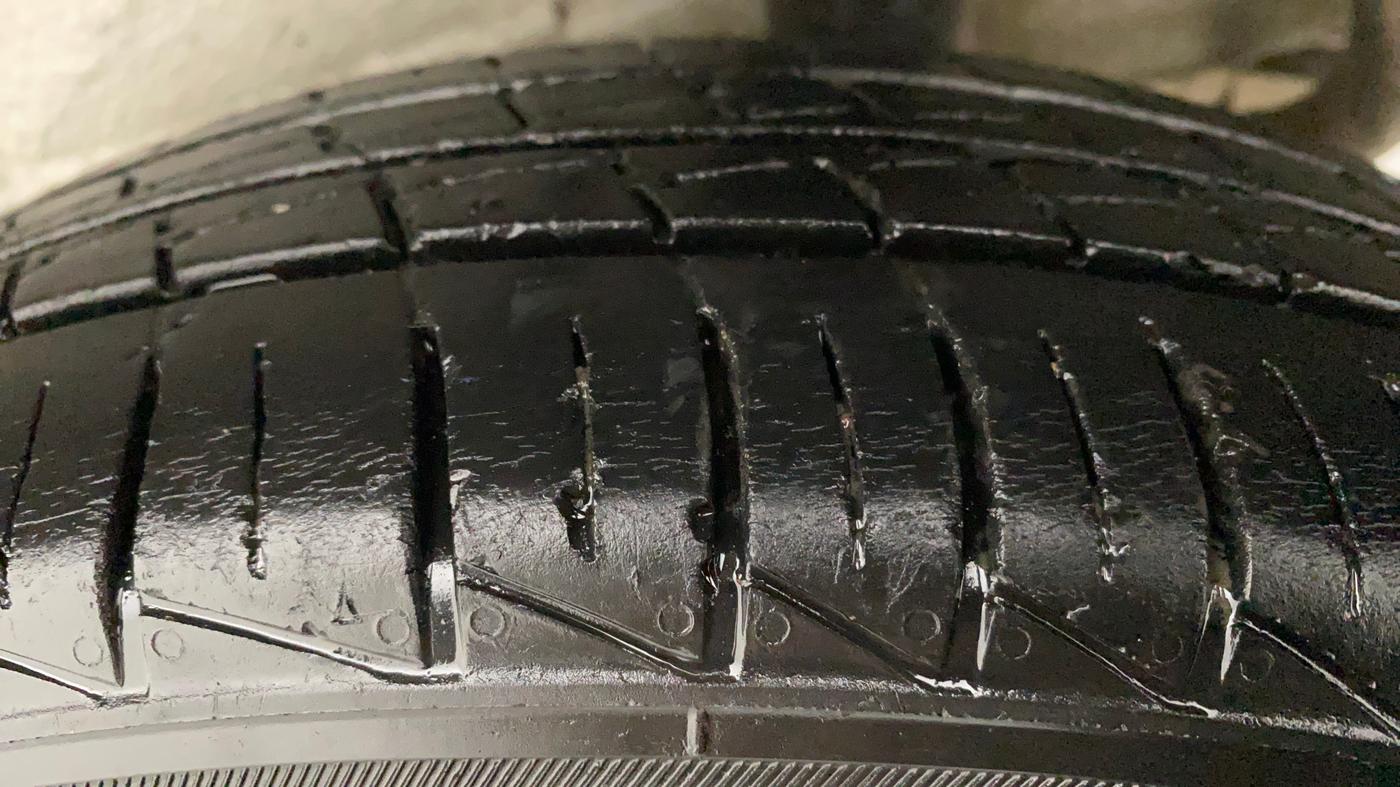 2020 Maruti S PRESSO LXI CNG, CNG, Manual, 48,146 km, Left Rear Tyre Tread