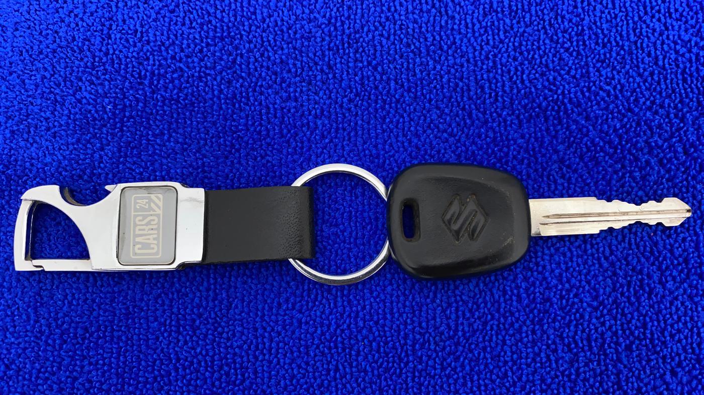 2020 Maruti S PRESSO LXI CNG, CNG, Manual, 48,146 km, Key Close Up