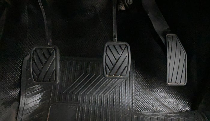 2020 Maruti S PRESSO LXI CNG, CNG, Manual, 48,146 km, Pedals