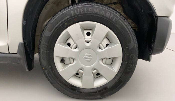 2020 Maruti S PRESSO LXI CNG, CNG, Manual, 48,146 km, Right Front Wheel