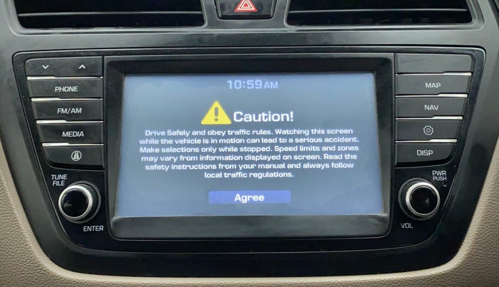 2016 Hyundai Elite i20 ASTA 1.2 (O), CNG, Manual, 98,801 km, Infotainment System