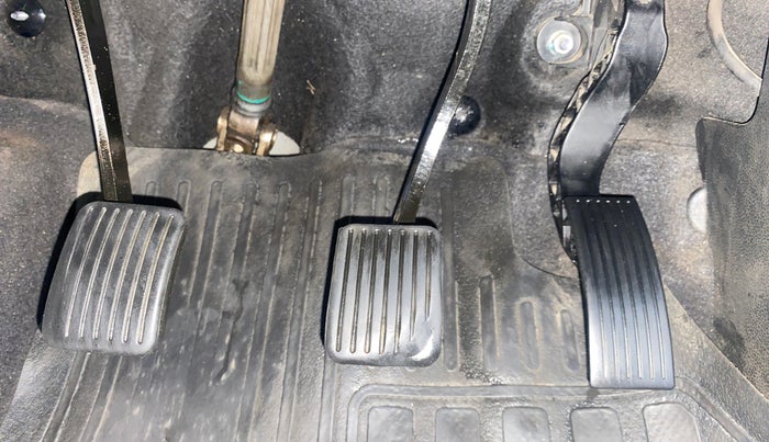 2016 Hyundai Grand i10 ASTA (O) 1.2 KAPPA VTVT, Petrol, Manual, 95,606 km, Pedals