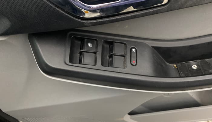 2020 Tata Tiago XZ PLUS PETROL, Petrol, Manual, 63,476 km, Driver Side Door Panels Control