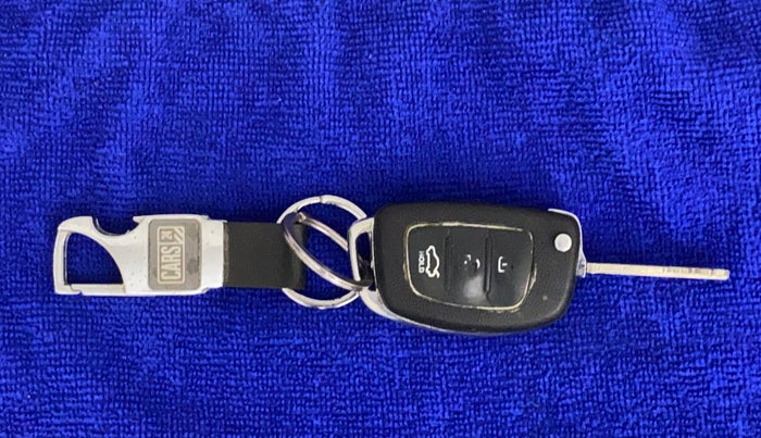 2014 Hyundai Xcent S 1.2, Petrol, Manual, 39,919 km, Key Close Up