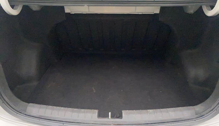 2014 Hyundai Xcent S 1.2, Petrol, Manual, 39,919 km, Boot Inside
