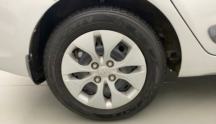 2014 Hyundai Xcent S 1.2, Petrol, Manual, 39,919 km, Right Rear Wheel