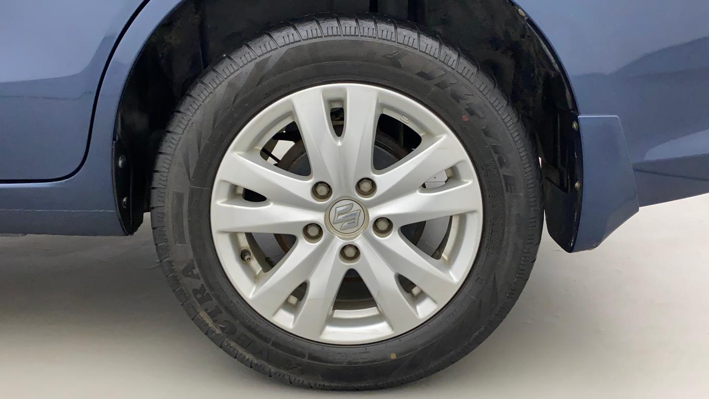 2018 Maruti Ertiga ZXI, Petrol, Manual, 37,249 km, Left Rear Wheel