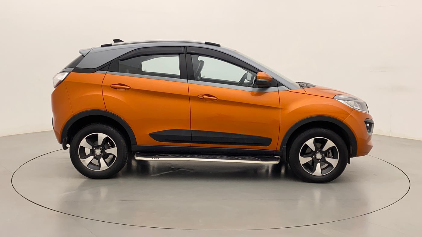 2018 Tata NEXON XZA PLUS DIESEL, Diesel, Automatic, 33,381 km, Right Side View