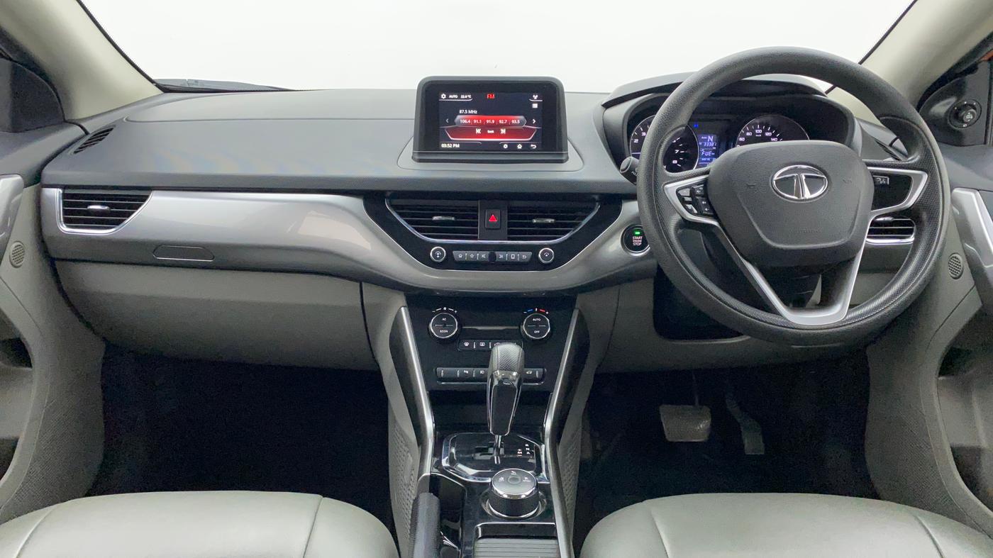 2018 Tata NEXON XZA PLUS DIESEL, Diesel, Automatic, 33,381 km, Dashboard