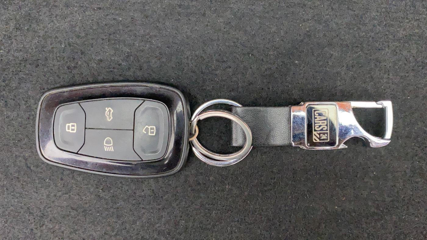 2018 Tata NEXON XZA PLUS DIESEL, Diesel, Automatic, 33,381 km, Key Close Up