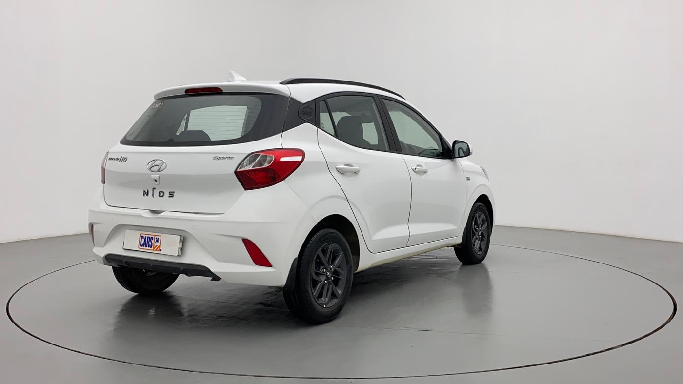 2020 Hyundai GRAND I10 NIOS SPORTZ AMT 1.2 KAPPA VTVT, Petrol, Automatic, 19,796 km, Right Back Diagonal