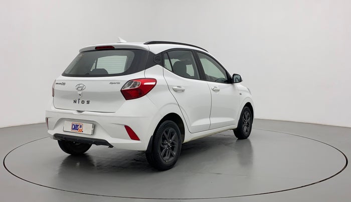 2020 Hyundai GRAND I10 NIOS SPORTZ AMT 1.2 KAPPA VTVT, Petrol, Automatic, 19,796 km, Right Back Diagonal