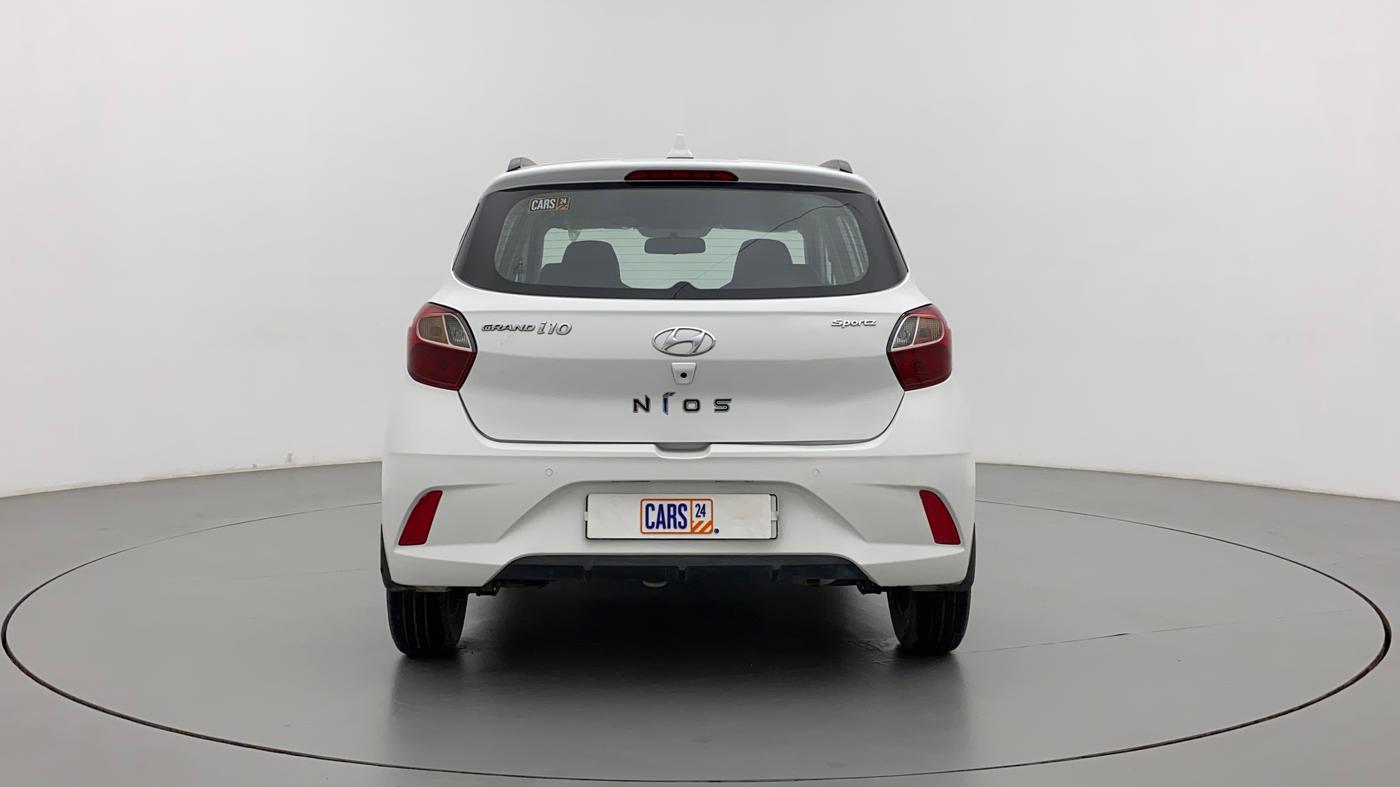 2020 Hyundai GRAND I10 NIOS SPORTZ AMT 1.2 KAPPA VTVT, Petrol, Automatic, 19,796 km, Back/Rear
