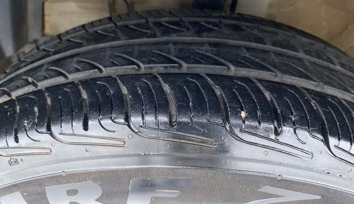 2012 Maruti Swift Dzire VXI 1.2 BS IV, Petrol, Manual, 39,067 km, Left Front Tyre Tread