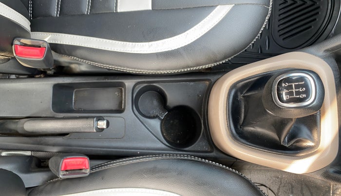 2014 Hyundai Grand i10 SPORTZ 1.2 KAPPA VTVT, Petrol, Manual, 40,871 km, Gear Lever