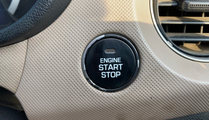 2014 Hyundai Grand i10 SPORTZ 1.2 KAPPA VTVT, Petrol, Manual, 40,871 km, Keyless Start/ Stop Button