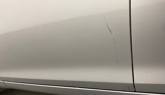 2014 Maruti Swift Dzire VDI, Diesel, Manual, 62,298 km, Front passenger door - Minor scratches