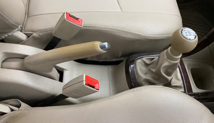 2014 Maruti Swift Dzire VDI, Diesel, Manual, 62,298 km, Gear Lever