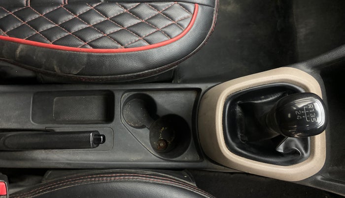 2016 Hyundai Grand i10 MAGNA 1.1 CRDI, Diesel, Manual, 94,677 km, Gear Lever