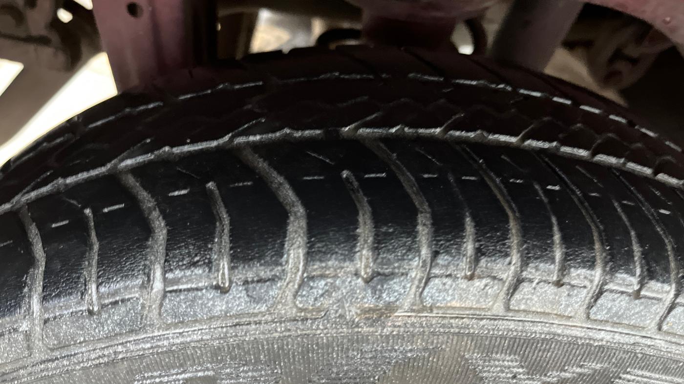 2014 Maruti Alto K10 VXI, Petrol, Manual, 1,02,791 km, Right Rear Tyre Tread