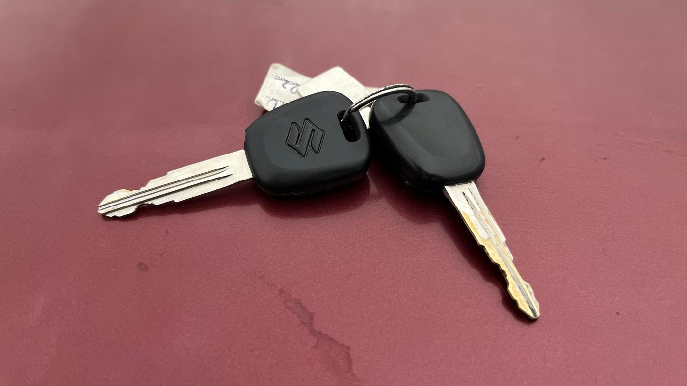 2014 Maruti Alto K10 VXI, Petrol, Manual, 1,02,791 km, Key Close Up