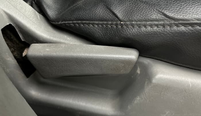 2014 Maruti Alto K10 VXI, Petrol, Manual, 1,02,791 km, Driver Side Adjustment Panel